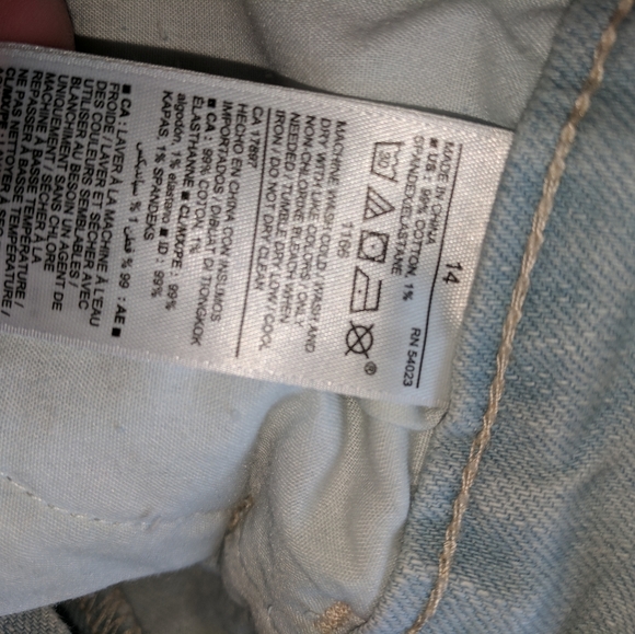 Boyfriend Jean Shorts - Picture 2 of 4